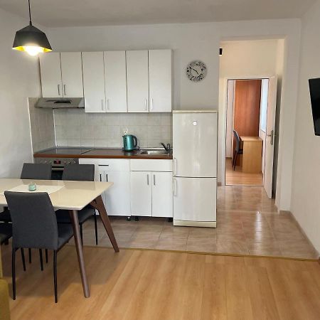 Apartment Dado Дуги-Рат Экстерьер фото